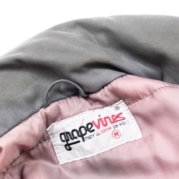 Grapevines gray utility zip up jacket with optional hood - Picture 3 of 5